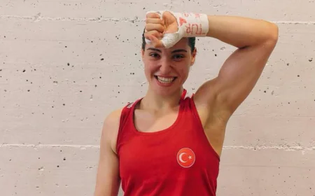 Büşra Işıldar, Dünya Boksunda Gümüş Madalya Kazandı