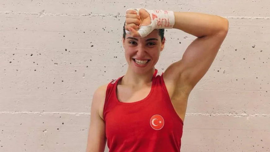 Büşra Işıldar, Dünya Boksunda Gümüş Madalya Kazandı