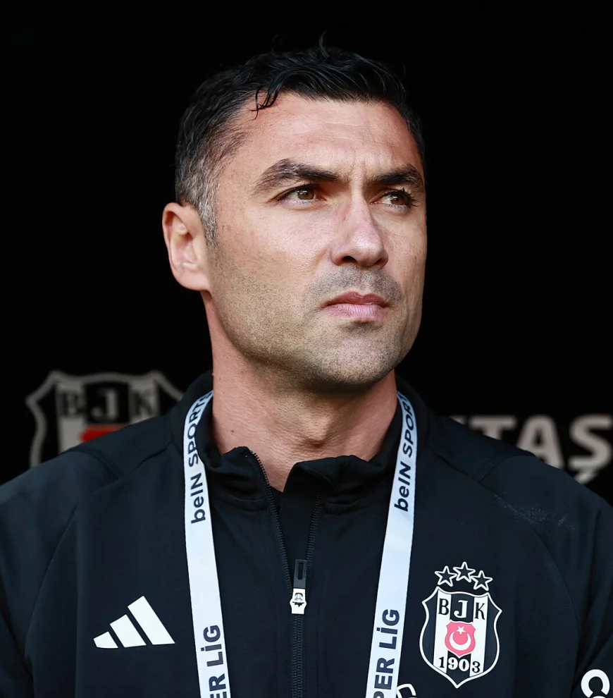 Kariyerinde İlkleri Yaşayan Burak Yılmaz’dan Önemli Adım