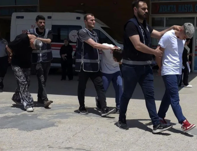 Bursa’da Park Dehşeti! 10 Kişiyi Yaralayan Saldırganlardan İlk İfade
